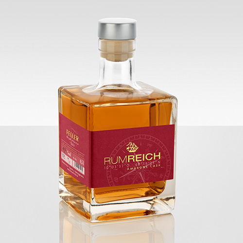 Rum aus dem Amarone Fass der Brennerei Feller